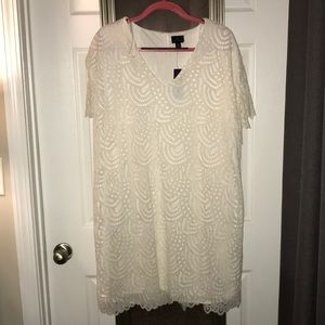Creamy/White Worthington dress